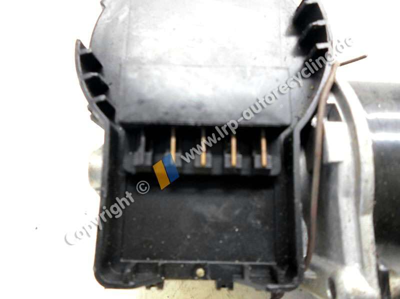 AUDI A6 (4B,BIS 05/01)BJ1998 WISCHERMOTOR VORN BOSCH 0390241140 4B1955113